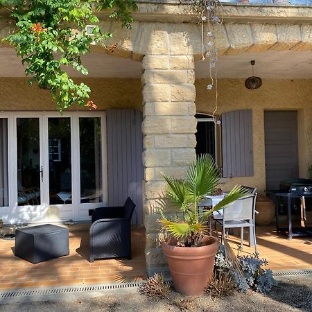 Soleil Lotus Apartment Saint-Hilaire-de-Brethmas Bagian luar foto