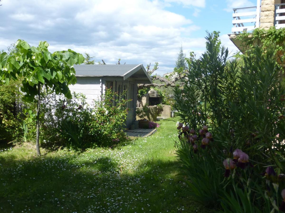 Soleil Lotus Apartment Saint-Hilaire-de-Brethmas Bagian luar foto
