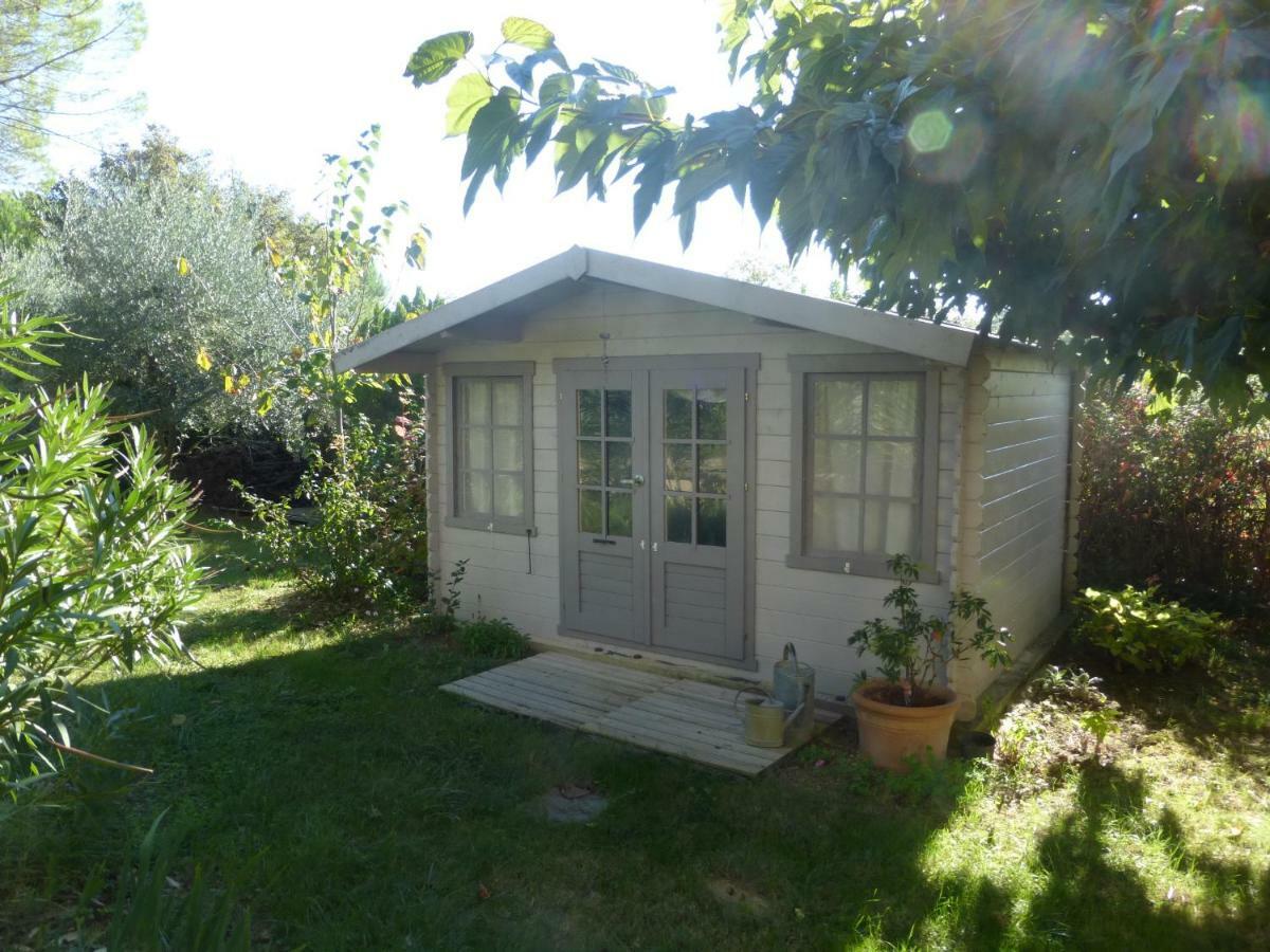 Soleil Lotus Apartment Saint-Hilaire-de-Brethmas Bagian luar foto