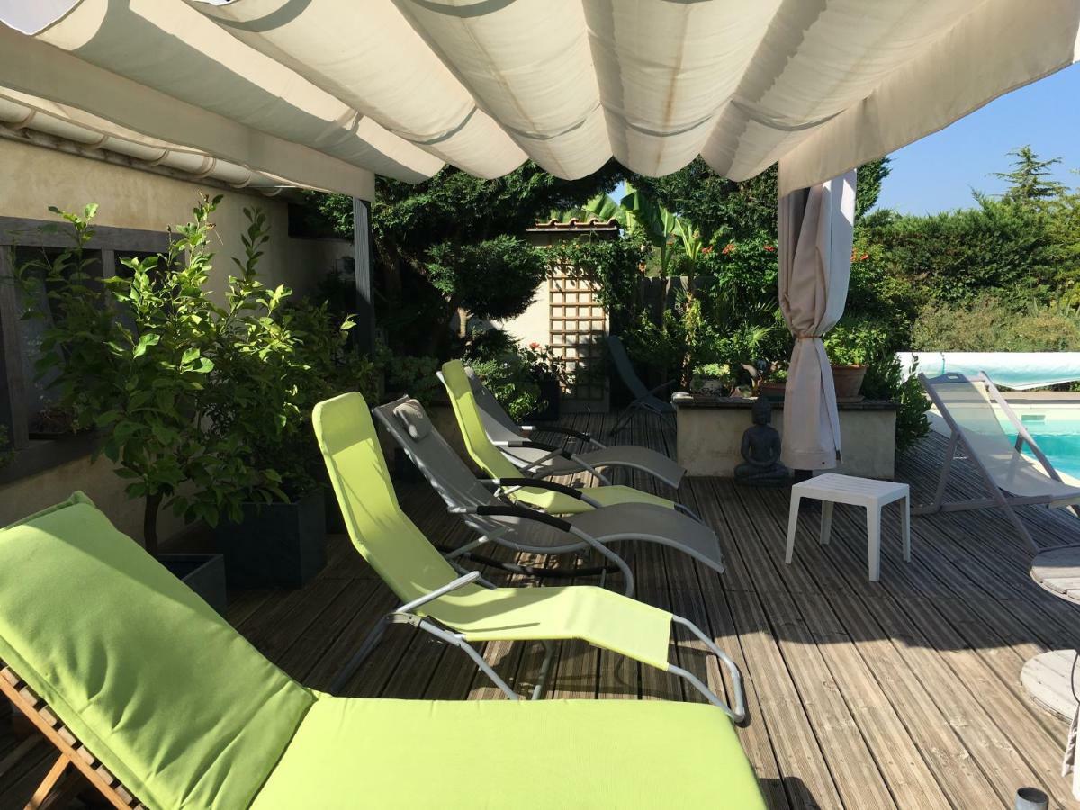 Soleil Lotus Apartment Saint-Hilaire-de-Brethmas Bagian luar foto